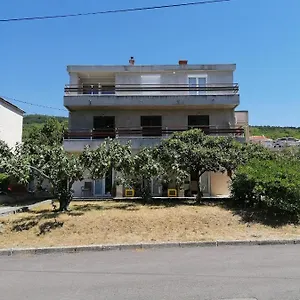rezervovat zde