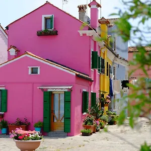 Prázdninový dům Night Galleria - Bed & Art In - The Pink House, Burano